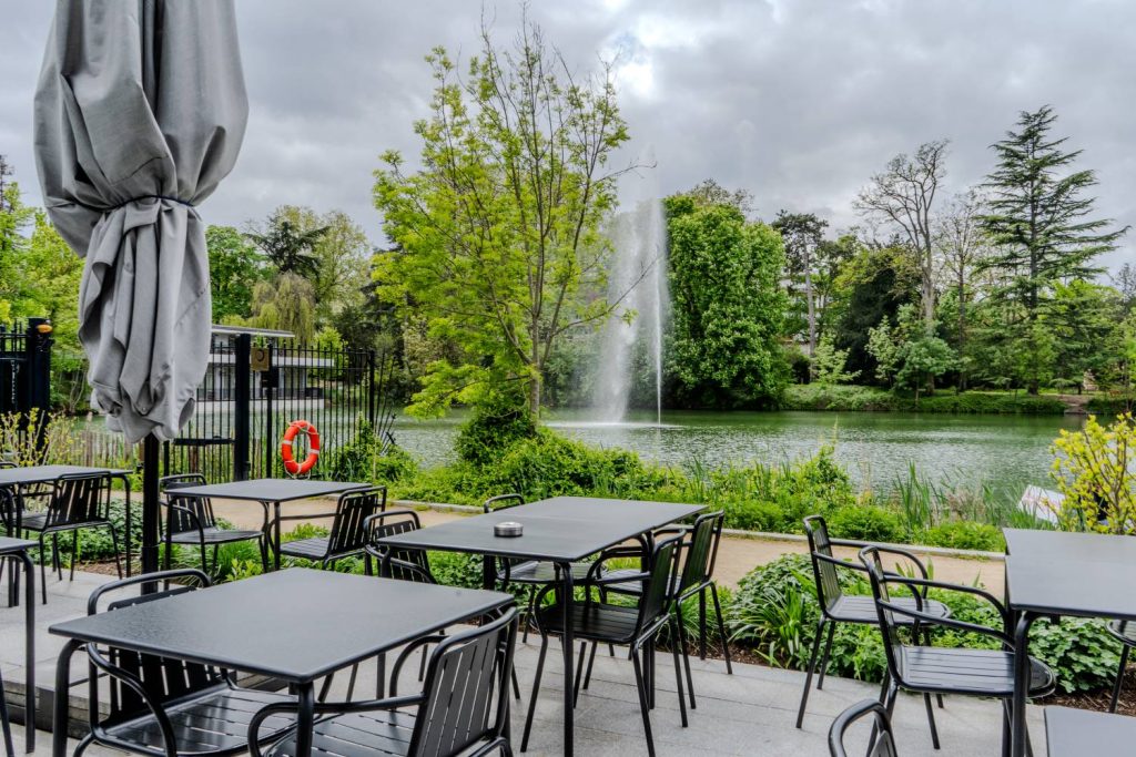 Terrasse vue lac à Rueil-Malmaison - Le Père Joseph