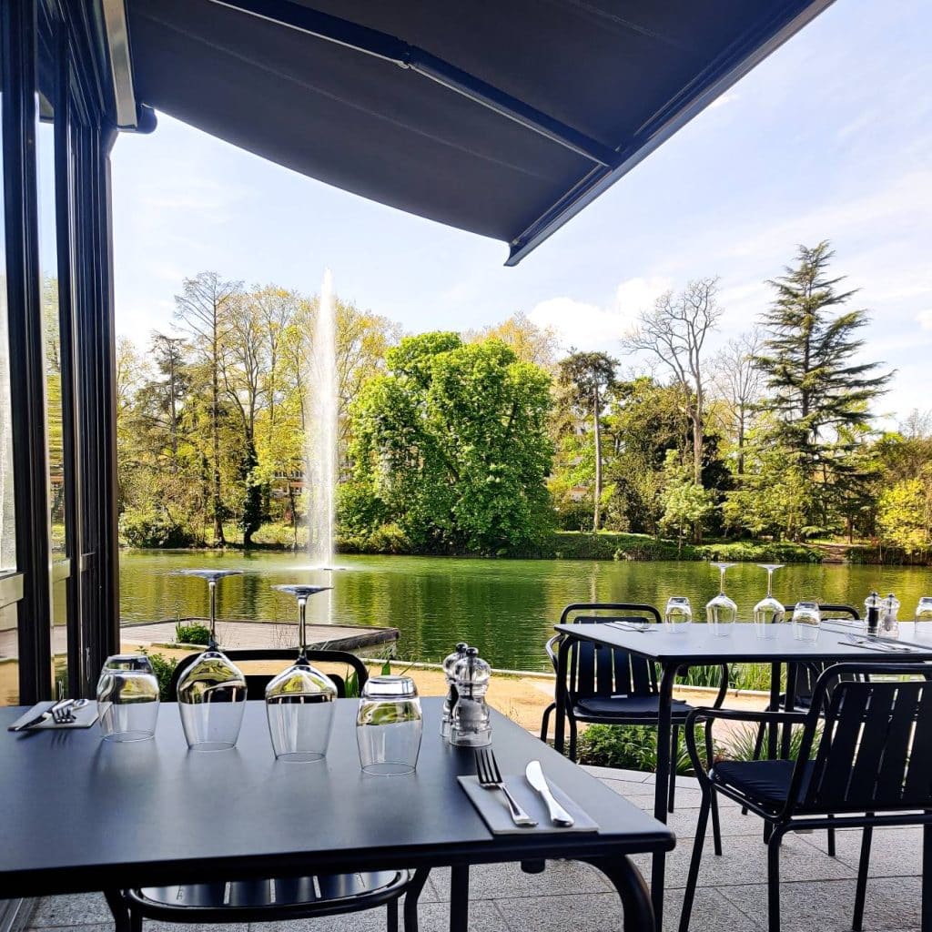 Déjeuner en terrasse à Rueil-Malmaison - Le Père Joseph