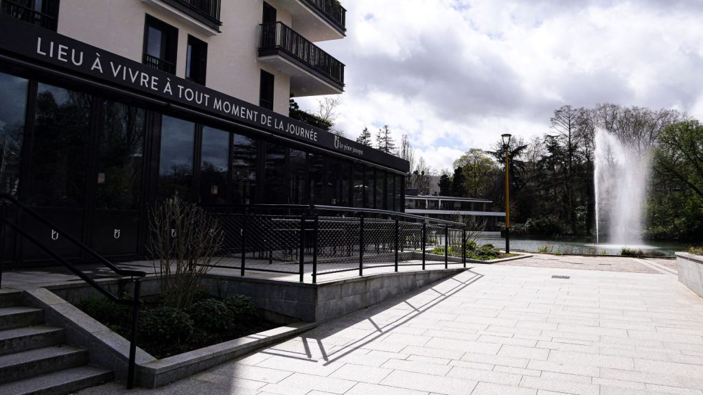 Restaurant vue lac à côté de Paris - Le Père Joseph